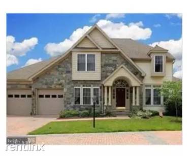 Main picture of 2428 Mill Race Rd