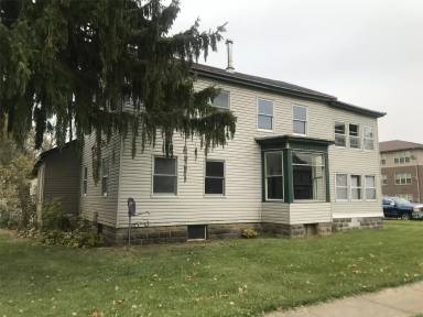 Main picture of 421 7th Ave