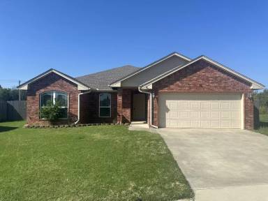 Main picture of 8113 Waters Edge Way