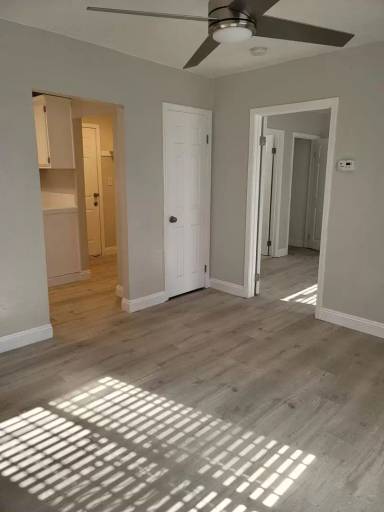 Main picture of 4422 3/4 Stanford Ave