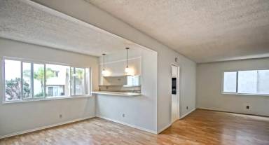 Main picture of 1500 Manhattan Ave