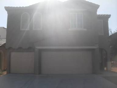Main picture of 9829 White Lilac St
