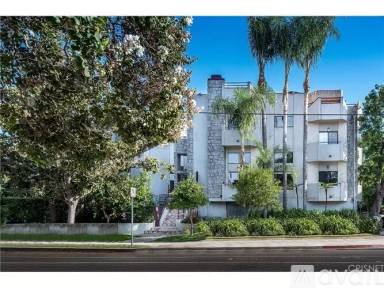Main picture of 14326 Chandler Blvd