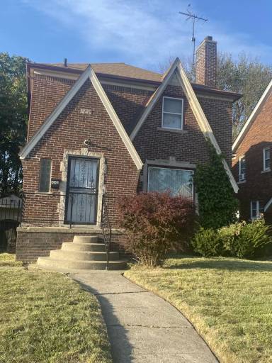 Main picture of 8041 Yolanda St