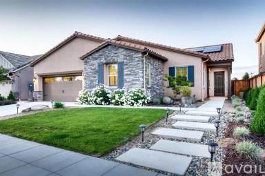 Main picture of 2247 Donner Ave