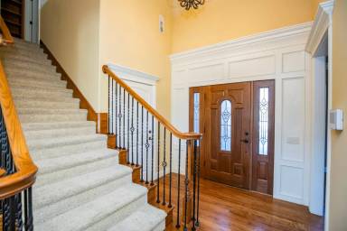 Main picture of 4003 SW Banbury Dr