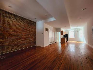Main picture of 14 N 3rd street - 2