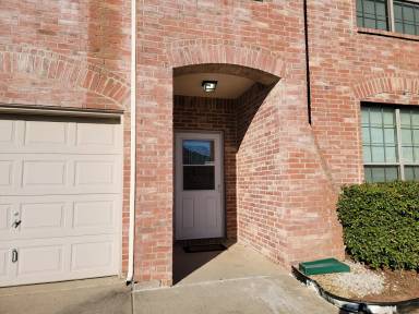 Main picture of 8537 Muir Dr