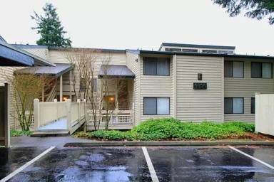 Main picture of 9398 Redmond Woodinville Rd NE