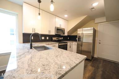 Main picture of 1804 W Berks St