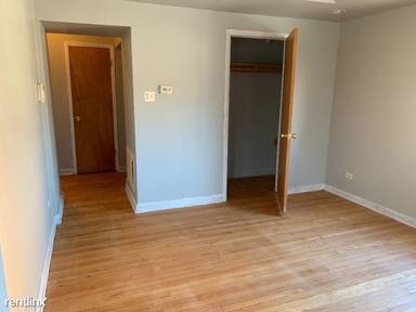 Main picture of 1723 E 79th St