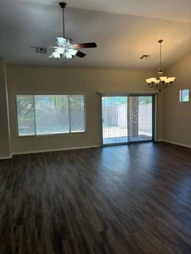 Main picture of 802 S 112th Ave