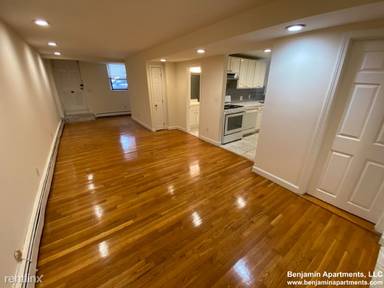 Main picture of 13 Garrison St