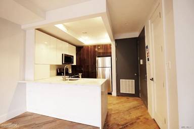 Main picture of 1666 Dean St