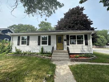 Main picture of 6304 Madison Ave