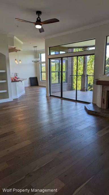 Main picture of 300 San Gabriel Village Blvd