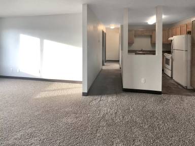 Main picture of 2010 10th Ave E