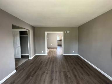 Main picture of 4742 N 46th St