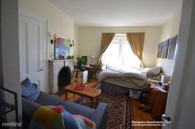 Main picture of 47 West Cedar St