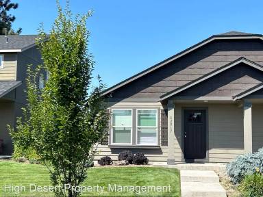 Main picture of 62009 NE Nates Pl