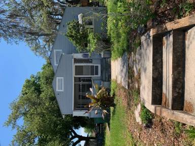 Main picture of 530 5th Ave W