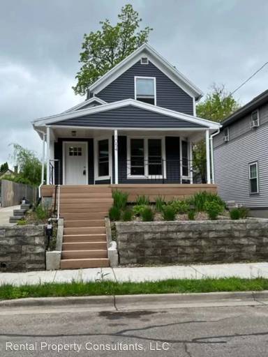 Main picture of 1054 Logan St SE