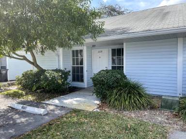Main picture of 16110 Rambling Vine Dr E