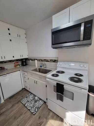 Main picture of 513 W 7th Ave