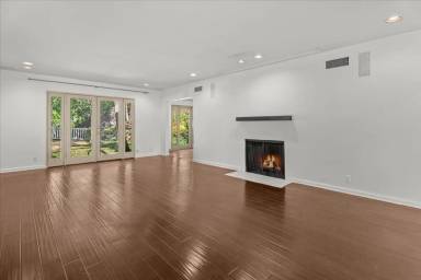 Main picture of 8049 Briar Summit Dr
