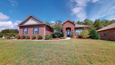 Main picture of 46 Crosscreek Ln