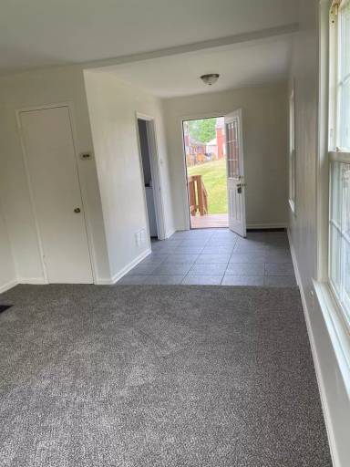 Main picture of 112 W Park Ave