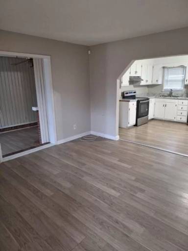 Main picture of 5704 Comstock Ct