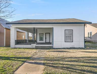 Main picture of 814 W Morton St