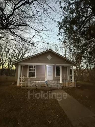 Main picture of 1227 Fairfield Dr