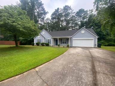Main picture of 2 Springbrooke Trl