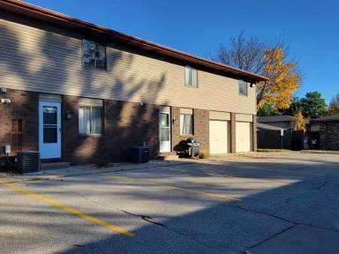 Main picture of Green Briar Apartments