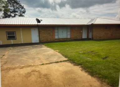 Main picture of 1144 Highway 44 E