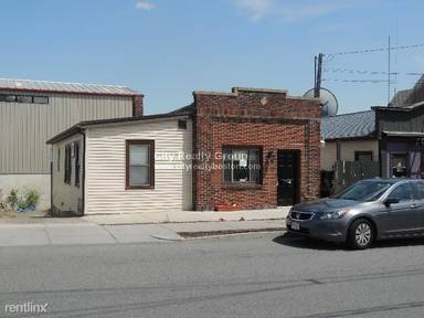 Main picture of 75 Elm St