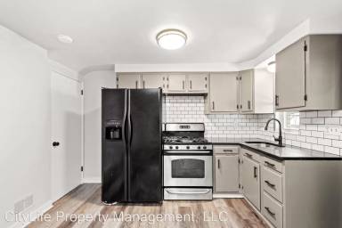 Main picture of 2031 Plainview Ave