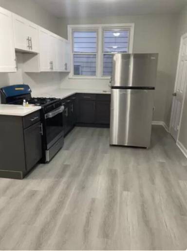 Main picture of 16 Isabella Ave