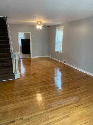 Main picture of 1709 W Juniata St