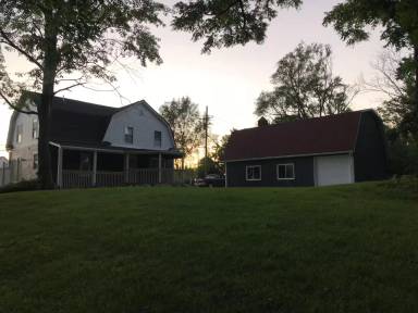 Main picture of 29420 Meadowbrook Rd