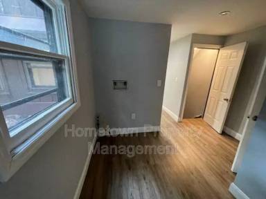 Main picture of 1152 Market St