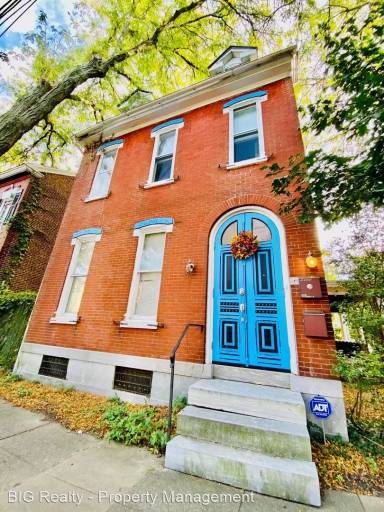 Main picture of 422 King St