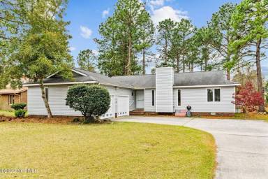 Main picture of 6307 Gondolier Dr