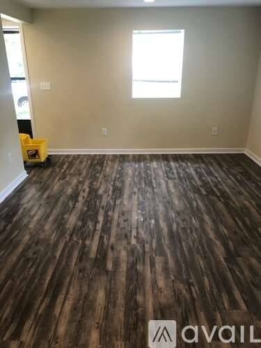 Main picture of 936 Blount St