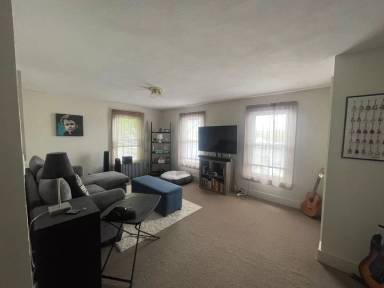 Main picture of 119 S Westbrook Ave