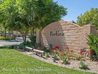Main picture of 6469 Terraza Portico