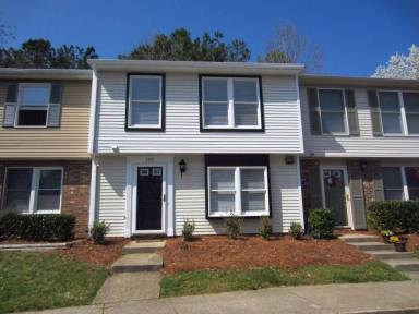 Main picture of 7727 Bernadette Ln