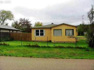 Main picture of 1420 Gleason Ave